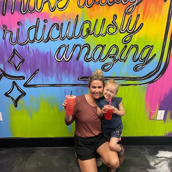 Meet your Posher, Posh - Picture 3 of 16